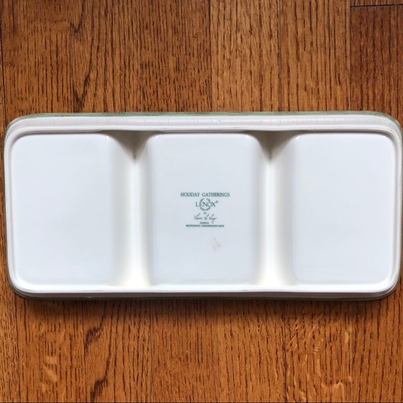 LENOX HOLIDAY GATHERINGS SERVER - Picture 2 of 6